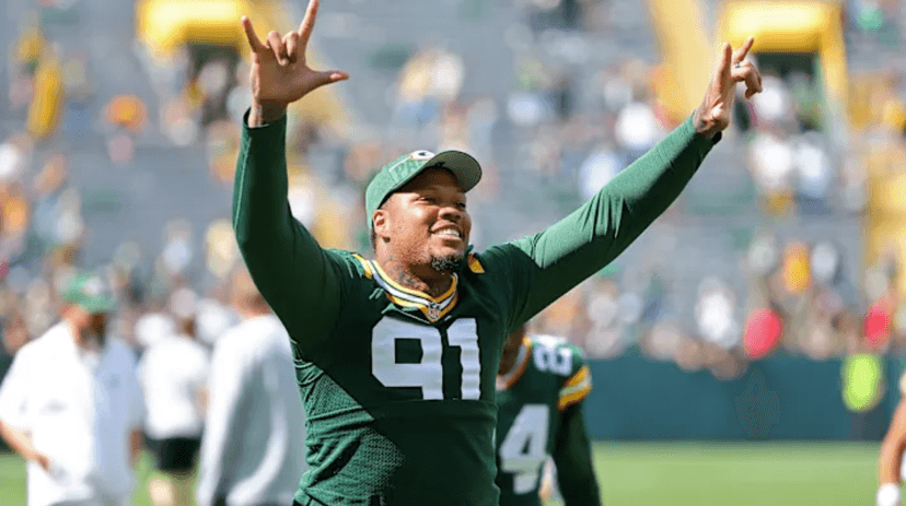 Packers Re-Sign Preston Smith in Free Agency with Team-Friendly Deal, Plans to Retire in Green Bay as Fans Stunned by Contract Value