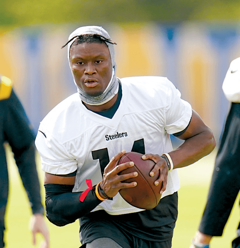 New Cowboys Star Thrilled in Dallas, Eager to Win Super Bowl with Team