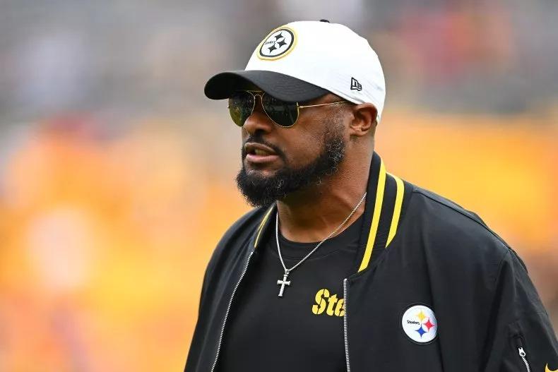 Steelers Announcer Defends Mike Tomlin: “Fans Don’t Realize How Hard Winning Is”