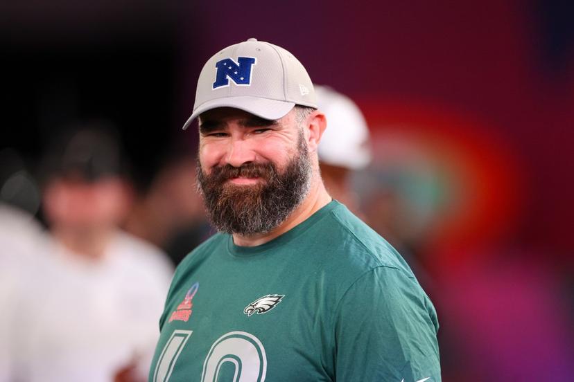 “Incredible”: NFL Fans Praise Jason Kelce’s Stunning $1 Million Charity Move