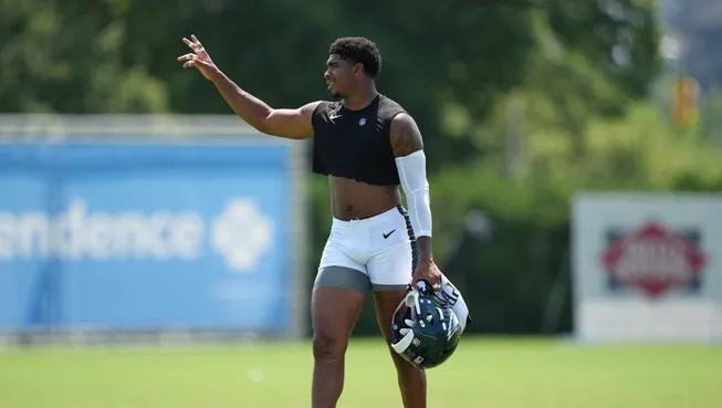 First-Round Rookie Dubbed Eagles’ Defensive Prodigy Feels Lucky to Join the Team, Hopes to Help Bring Another Super Bowl to Philly