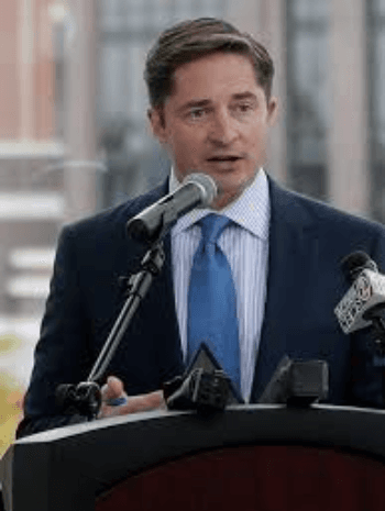 New Chairman Makes Bold Move to Ban LGBT Fans from Buying Tickets, Sparking Community Outrage