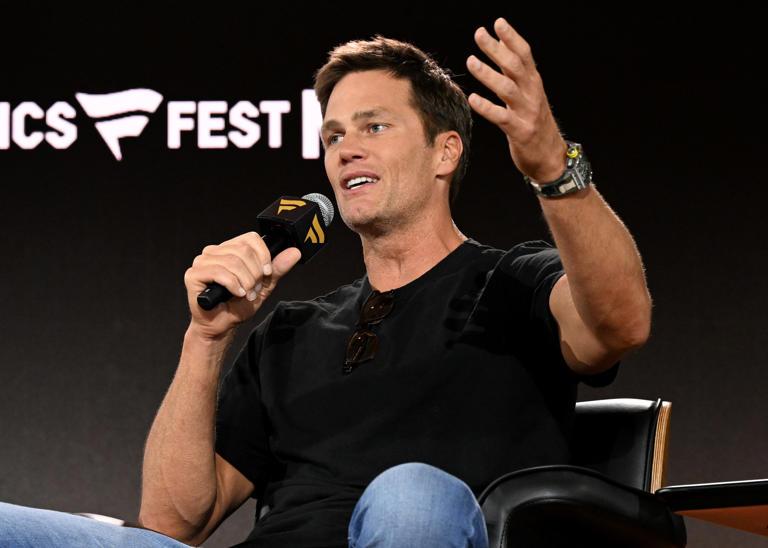 Patriots Legend Commits $10 Million to Build Shelters for the Homeless in New England