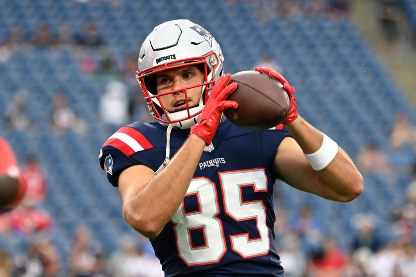 Patriots Captain Angrily Criticizes Fans for Leaving Before Game Ends: "Instead of supporting the team, they abandoned us while the game was still ongoing."
