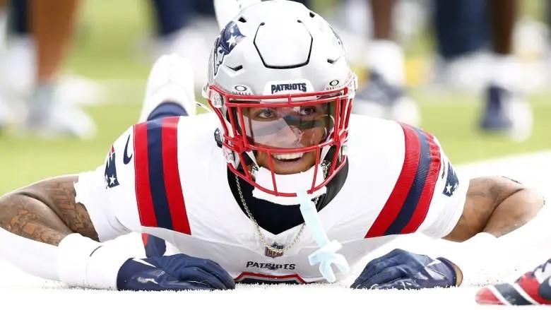 New England Young Star Reveals: “Every 2 Hours, He Calls to Recruit Me to the New York Giants”