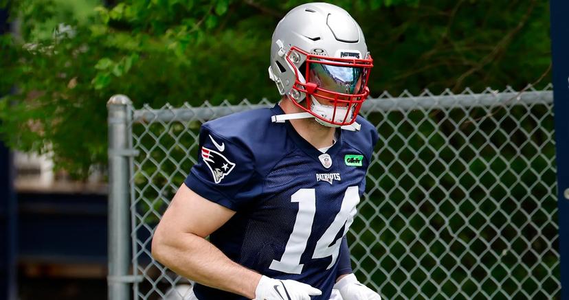 Patriots defensive captain heats up locker room like never before after loss to Raiders