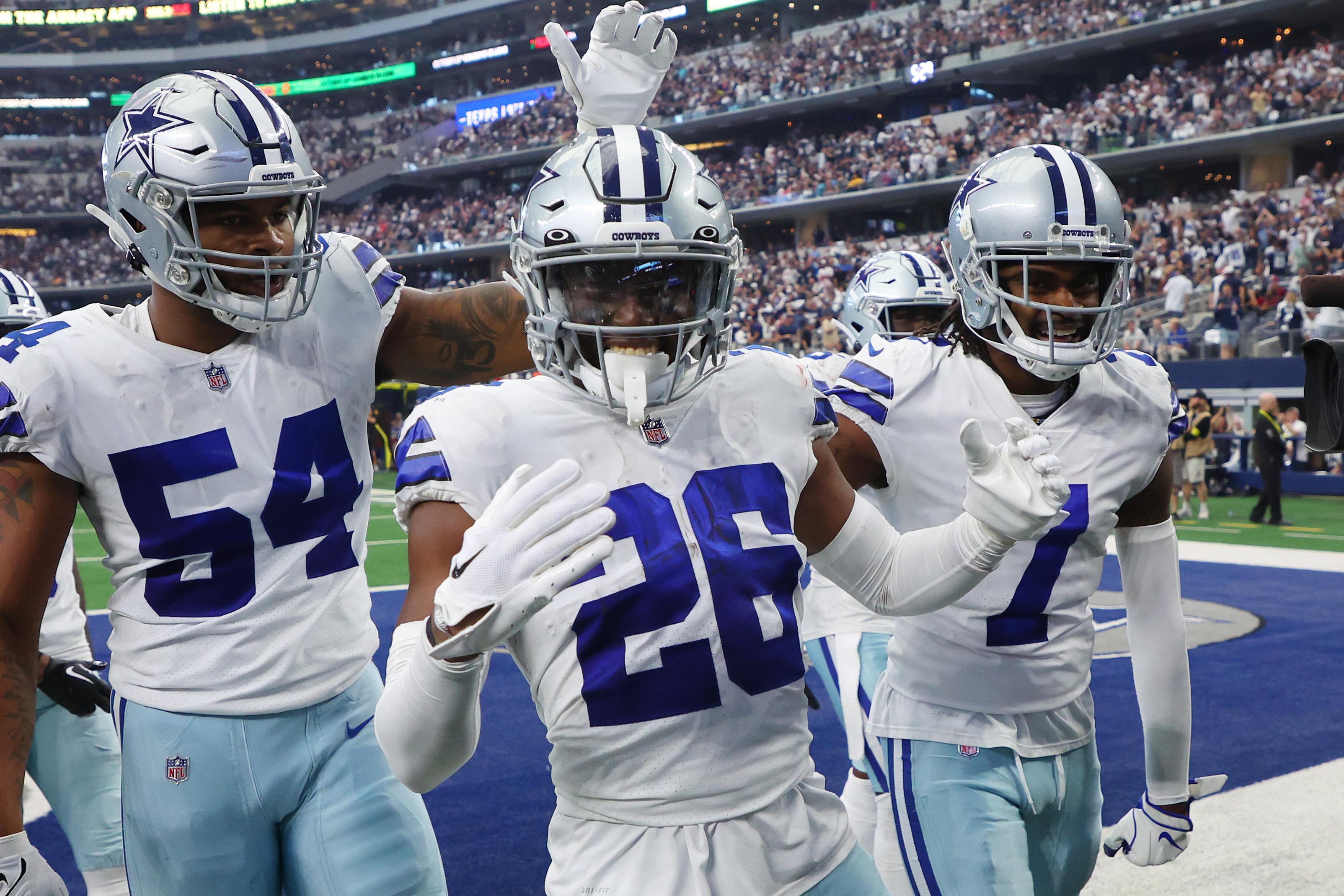 Cowboys' Trevon Diggs offers encouraging review of DaRon Bland's dominant  2023 showing