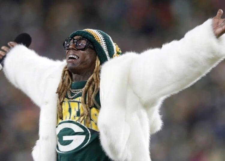 American rapper Lil Wayne refuses to 'talk to anyone' after HORRIFYING ...