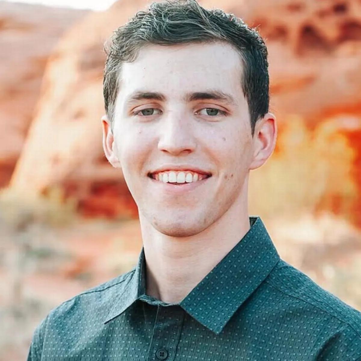 Tyler Robinson’s Father Rejects $1.15M Reward, Donates Entire Sum to Honor Charlie Kirk’s Family